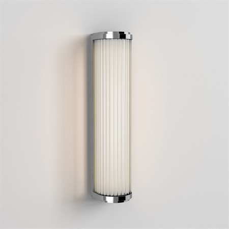 ASTRO+Versailles 370 LED 15,1W 609lm 3000K IP44 vannitoavalgusti, poleeritud kroom, klaasist hajuti